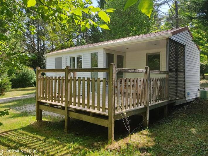 Mobil home pour 4 personnes, avec piscine et terrasse - 1