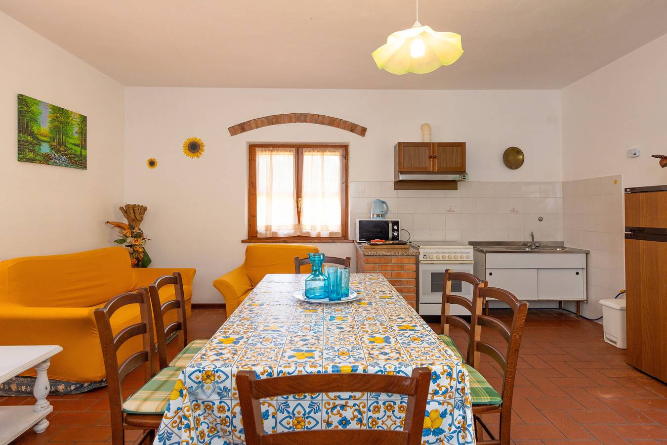 Holiday Home 'Poggio4' with Shared Pool, Private Terrace and Wi-Fi in Fauglia, Italian Riviera