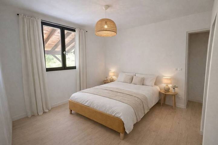 Location de vacances pour 8 personnes, avec terrasse à Noaillan