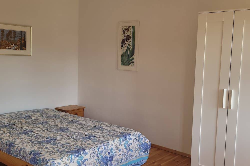 Ganze Wohnung, Idyllische Ferienwohnung inm. der Natur, Schwimmteich, Sauna, Vogelführungen in Westhavelland