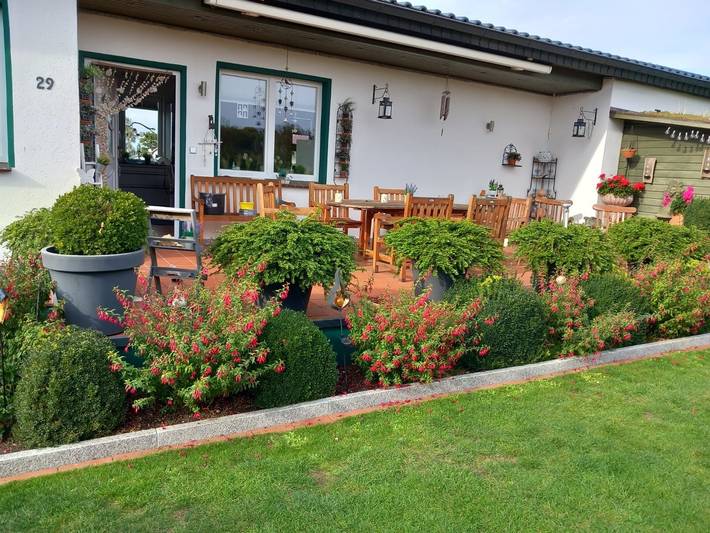 Direkt am Wasser ""Küstenperle"mit Meerblick und Sauna in Gramkow, Hohenkirchen