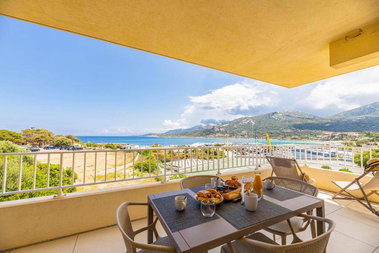 Apartment with Sea View in Sant Ambroggio, Lumio