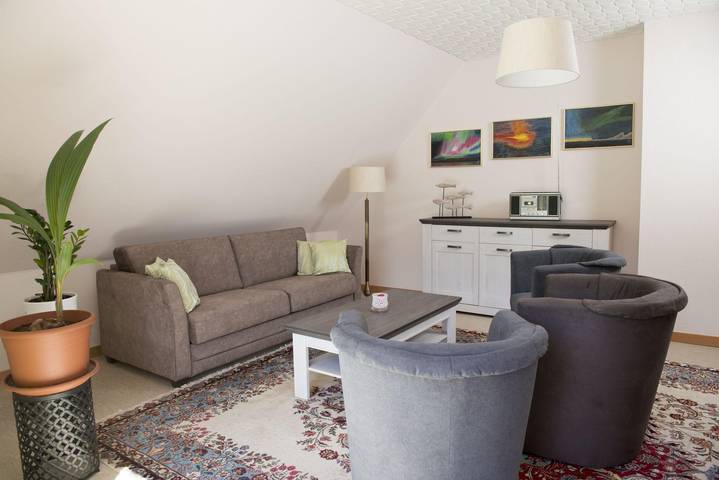 Ganze Ferienwohnung, Appartement/Fewo, Dusche, Wc, 1 Schlafraum in Bad Pyrmont, Landkreis Hameln-Pyrmont