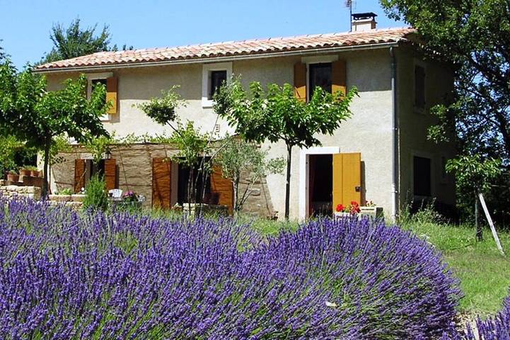 Gîte pour 4 personnes, avec Terrasse