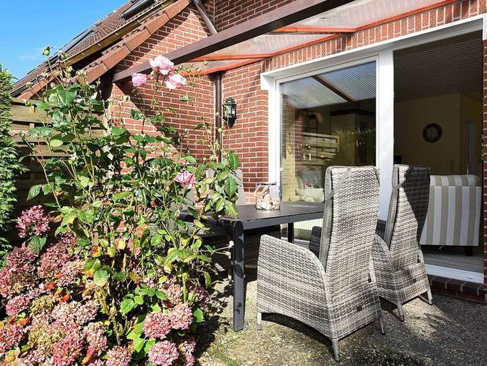Ferienhaus für 5 Personen, mit Terrasse und Garten, kinderfreundlich in Carolinensiel - 4