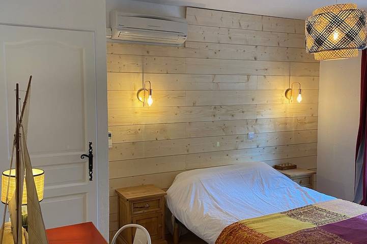 Location de vacances pour 8 personnes, avec terrasse et jardin à Tourtour - 3