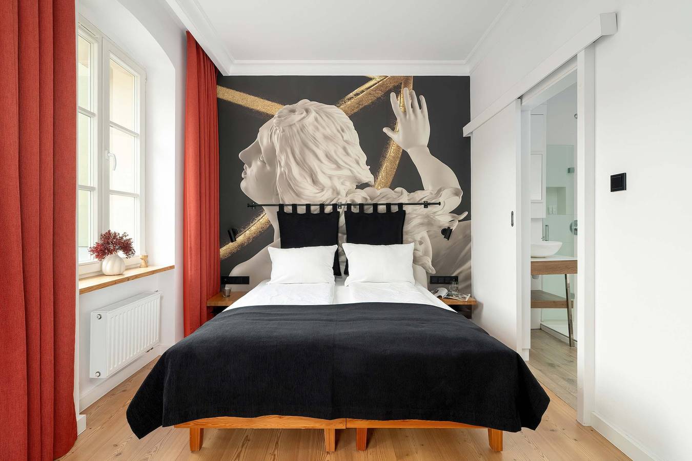 Estudio entero, Kramarska 9 Poznań | Schoeps Residence | Industrial Apartment in the Old Town Centre | Romantic Stay | Remote Working in Poznań, Gran Polonia (región histórica)