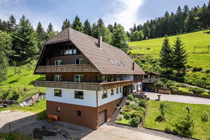 Ferienwohnung für 8 Personen, mit Balkon und Garten in Seebach (Ortenaukreis), Mittlerer Schwarzwald