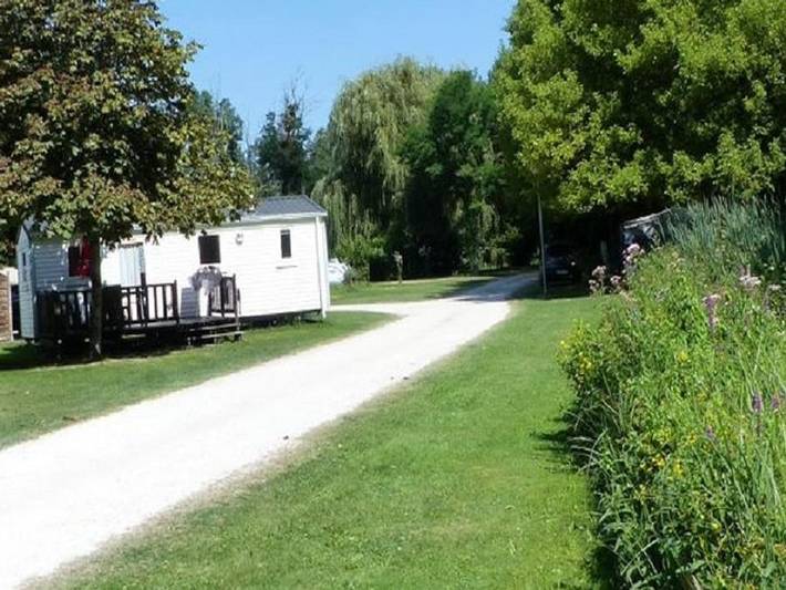 Mobil home pour 4 personnes, avec bassin pour enfant à Chémery - 4