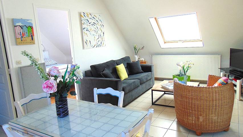 Gîte pour 2 personnes, avec jardin à Saint-Quay-Perros - 4