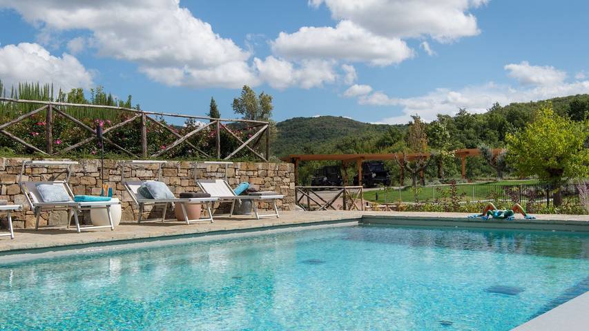 Location de vacances pour 8 personnes, avec jardin ainsi que terrasse et sauna, animaux acceptés à Radda in Chianti - 3