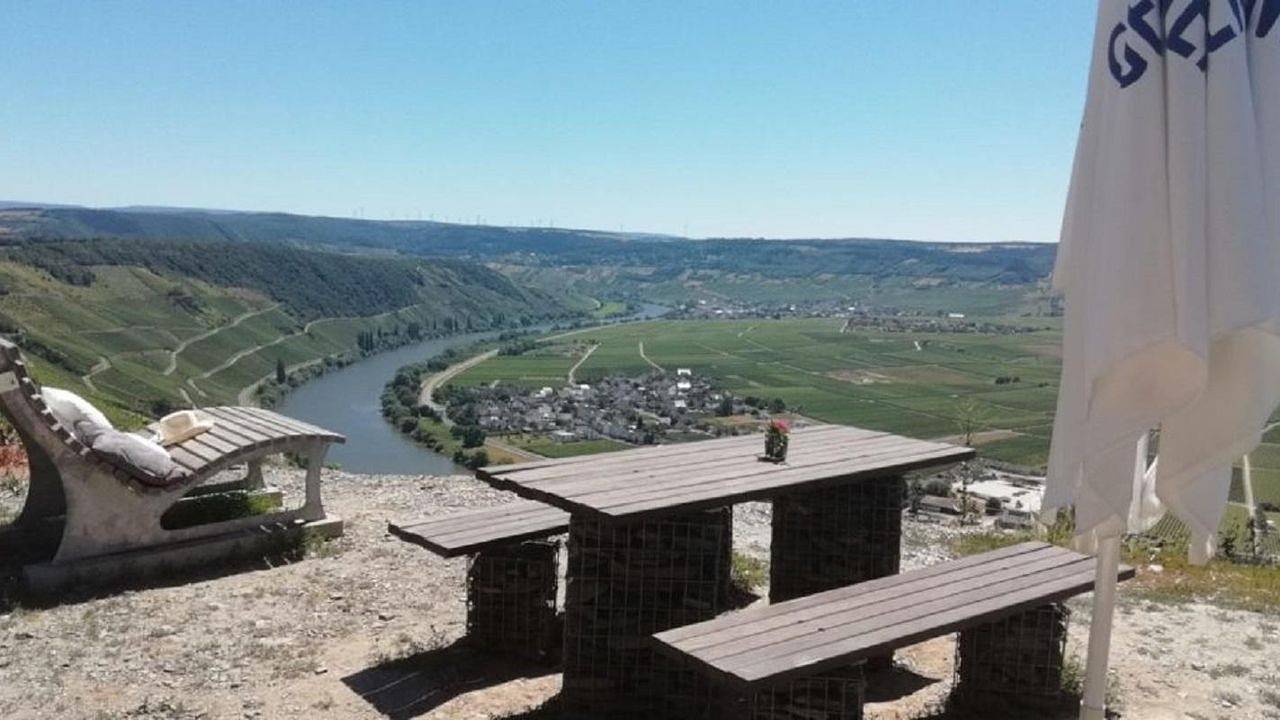 Appartement de vacances entier, Ferienwohnung für 2 Personen (70 m²) in Klüsserath in Klüsserath, Moseleifel