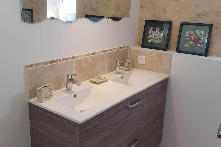 Location de vacances pour 7 personnes, avec jardin et terrasse à Cubnezais - 4