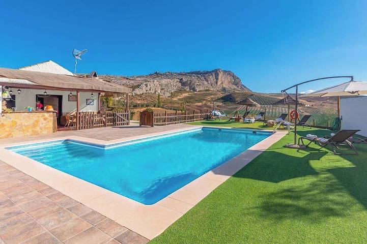 Villa pour 7 personnes, avec jardin - 1
