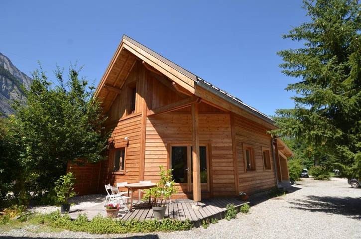 Chalet pour 7 personnes, avec jardin et vue à Le Bourg-d'Oisans - 3