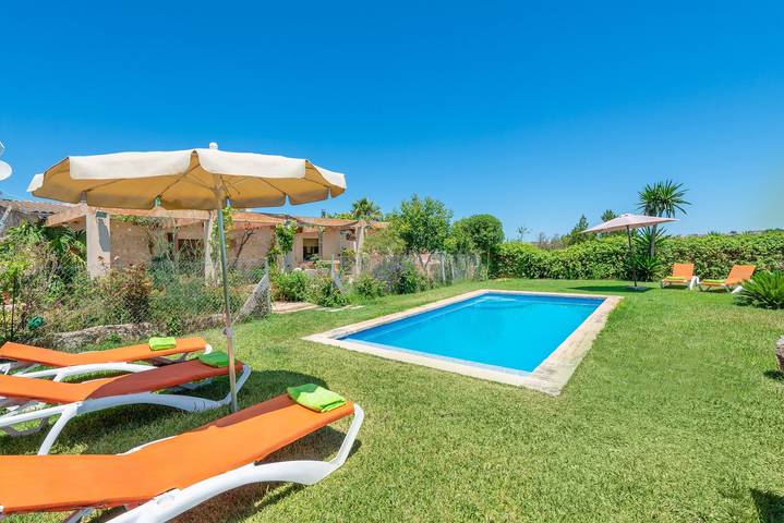 Chalet para 4 personas, con piscina además de jardín y terraza en Mallorca - 3