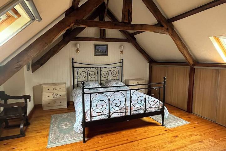 Location de vacances pour 6 personnes, avec jardin à Laniscat