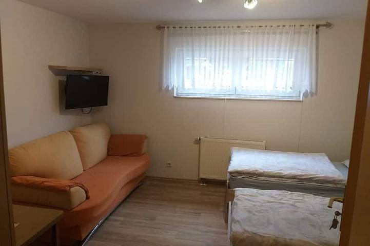 Ferienwohnung für 3 Personen, mit Garten in Cottbus - 2