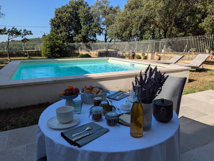 Chambre d’hôte pour 2 personnes, avec piscine et jardin dans le Vaucluse - 4