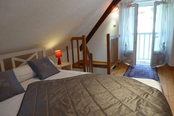 Gîte pour 2 personnes, avec terrasse et jardin à Aucun - 3