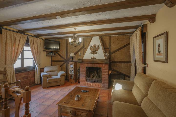 Chalet para 12 personas, con jardín y balcón, Se admiten mascotas en Provincia de Valladolid - 4