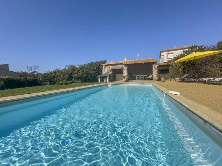 Villa pour 6 personnes, avec Terrasse ainsi que Piscine et Vue