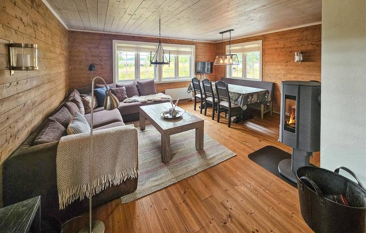 Ferienhaus für 8 Personen mit Garten in Rollag