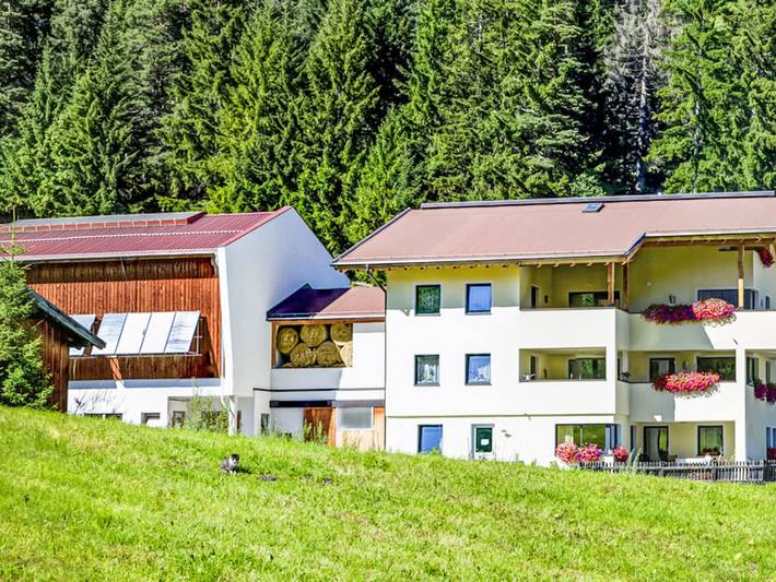Vakantiewoning voor 5 personen, with Balkon and Tuin as well as Uitzicht in Sankt Anton am Arlberg