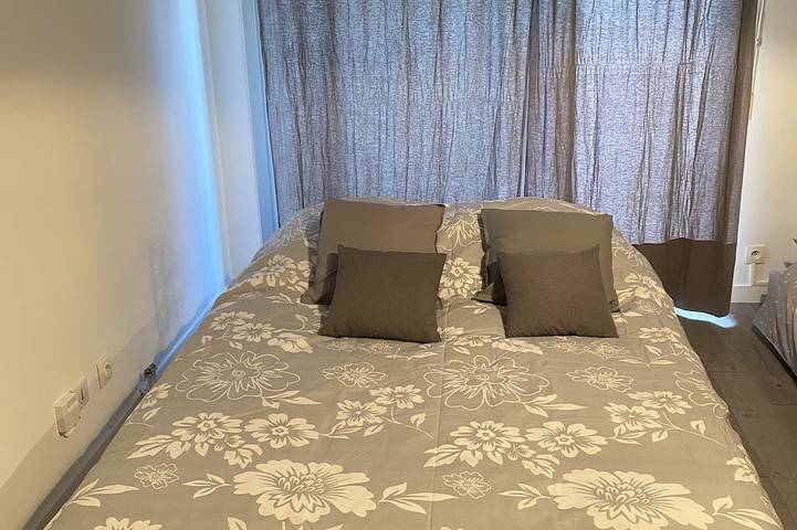 Gîte pour 3 personnes, avec jardin ainsi que piscine et terrasse dans Thalazur - 3