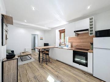 Gîte pour 2 personnes, avec balcon dans Valserhône