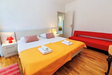 Villa pour 8 Personnes dans Split, Split-Dalmatie, Photo 3