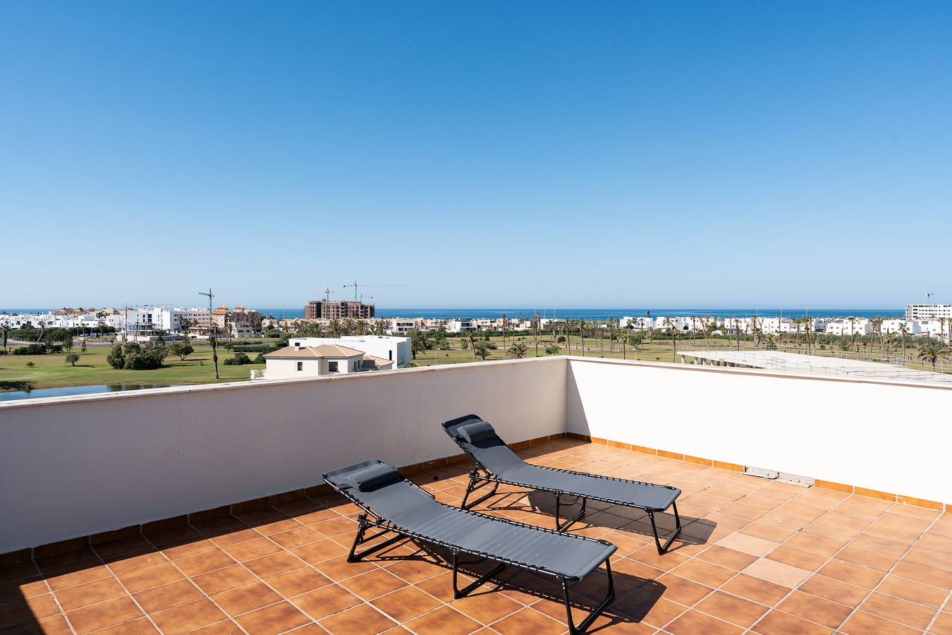Apartamento entero, Almeriasuite 7306 M Palm Beach in Almerimar, El Ejido