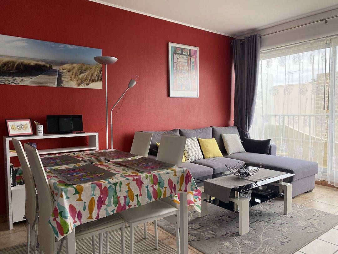 Ganze Ferienwohnung, Beautiful two-room apartment facing the beach in Caroual, Erquy