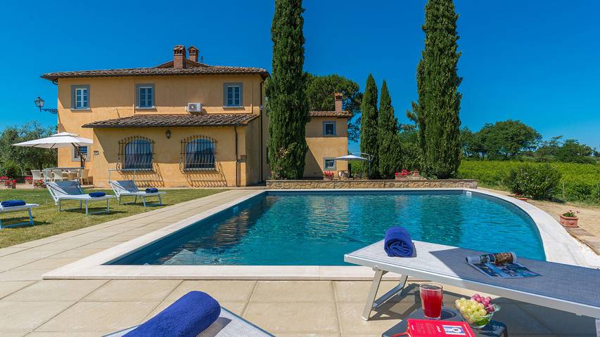 Villa per 12 persone, con Giardino a Monte San Savino