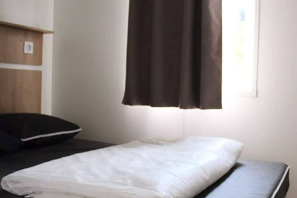 Campsite Lou Cabasson *** - Mobile home The Grand Jardin - covered terrace 4 people in Bormes-les-Mimosas, Toulon region