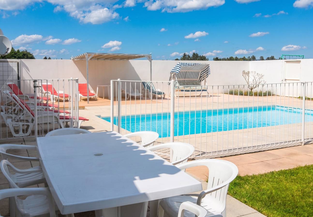 Charmante Villa in Meynes mit privatem Pool in Meynes, Nimes und Umgebung