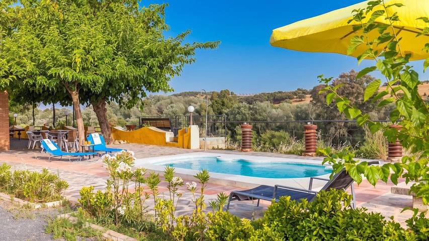 Casa rural para 8 personas, con Balcón/Terraza y Piscina en Cañete de las Torres - 2