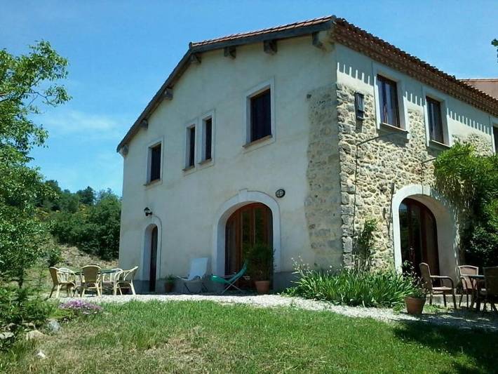 Location de vacances pour 5 personnes, avec terrasse à Sonnac-sur-l'Hers