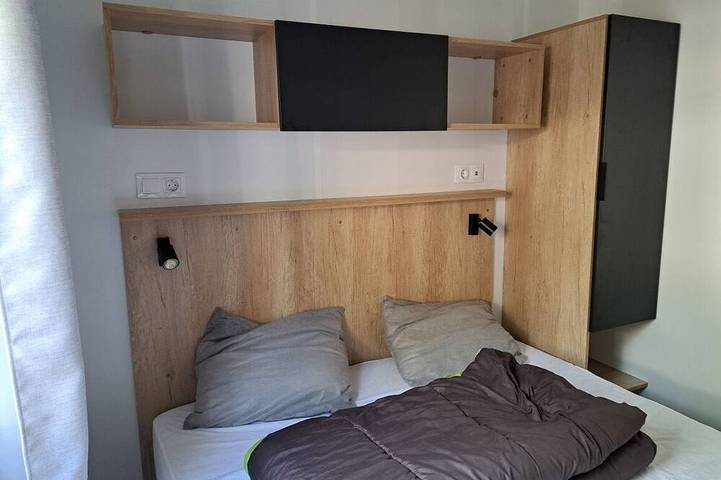 New Air Conditioned Mobil Home - Camping 5* - For 6 People with dishwasher in Lagorce, Ardèche
