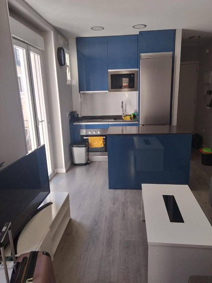 Apartament wakacyjny dla 4 osób, z widok na jezioro i balkon oraz widok, zwierzęta dozwolone w Madryt