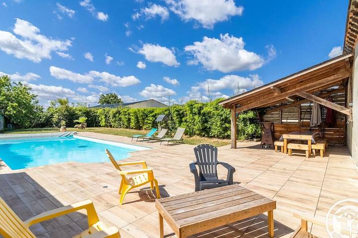 Gîte pour 6 personnes, avec jardin