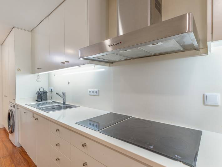 Casa do Castanhal: Mountain View, Private Terrace & Wi-Fi in Seixas in Seixas, Viana do Castelo District