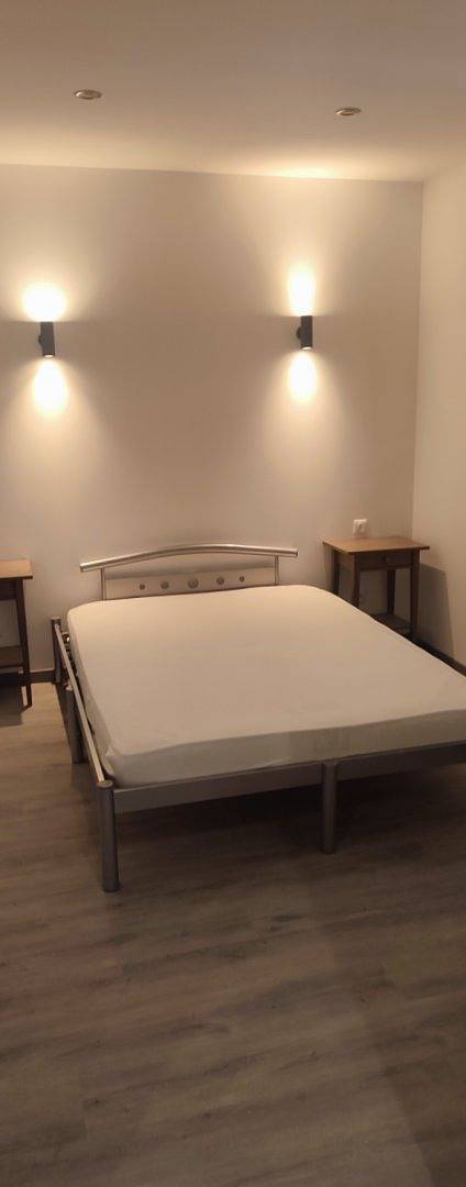 Appartement entier, Meublé neuf avec jardin, centre in Clairvaux-les-Lacs, Jura