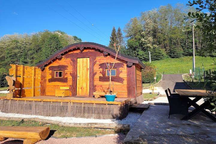 Gîte pour 4 personnes, avec jardin et terrasse dans Amoncourt