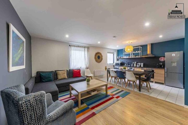 Location de vacances pour 32 personnes à Antony - 2