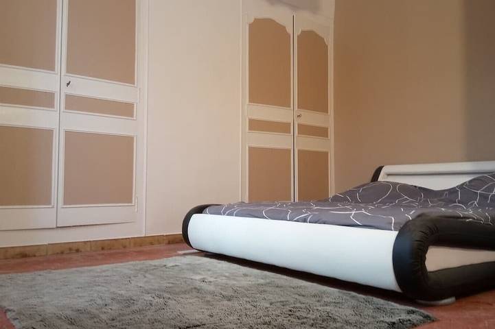 Gîte pour 5 personnes, avec terrasse à Collobrières - 2