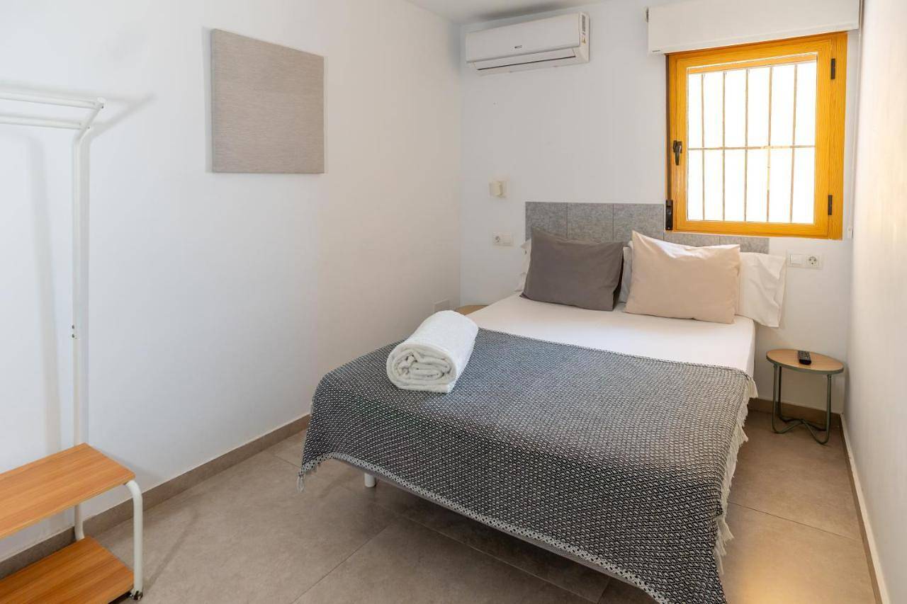 Budget Double Room in Platja de Tabarca, Costa Blanca