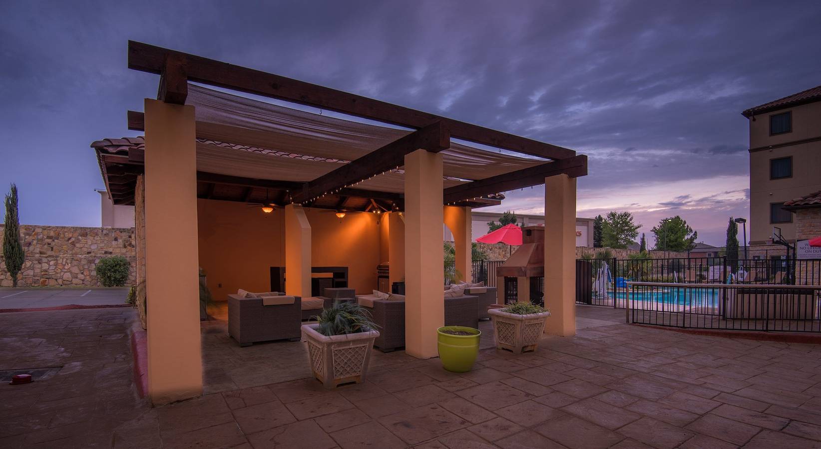 Ganzes Studio, Staybridge Dfw Airport in Irving, Dallas County