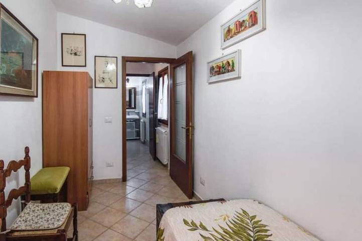 Detached cottage in a landscaped garden with a view of the pool in Fauglia, Riviera Toscana