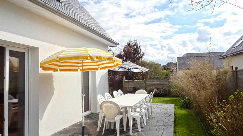 Location de vacances pour 10 personnes, avec jardin dans Coz-Pors